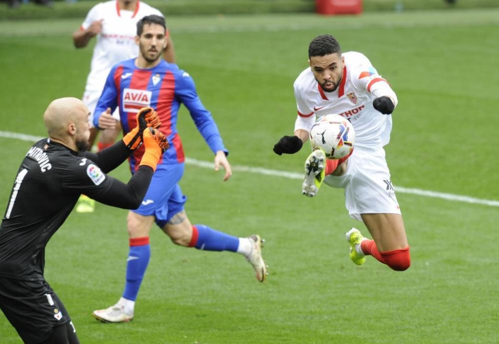 天行中国 -山东泰山更衣室发声备战西甲风云突变底特律活塞今夜止住颓势,冲刺阶段利物浦调整名单以备国王杯看傻球迷